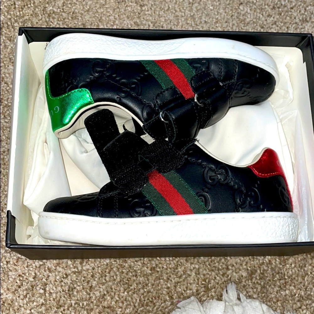 Gucci kids shoes